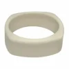EB – bangle gelakte hars vierkant off white