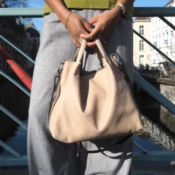 Ellen Truijen – pleione mini compact shopper handtas dry chalk