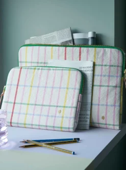 La cerise – computer cover fair play 15/16 inch