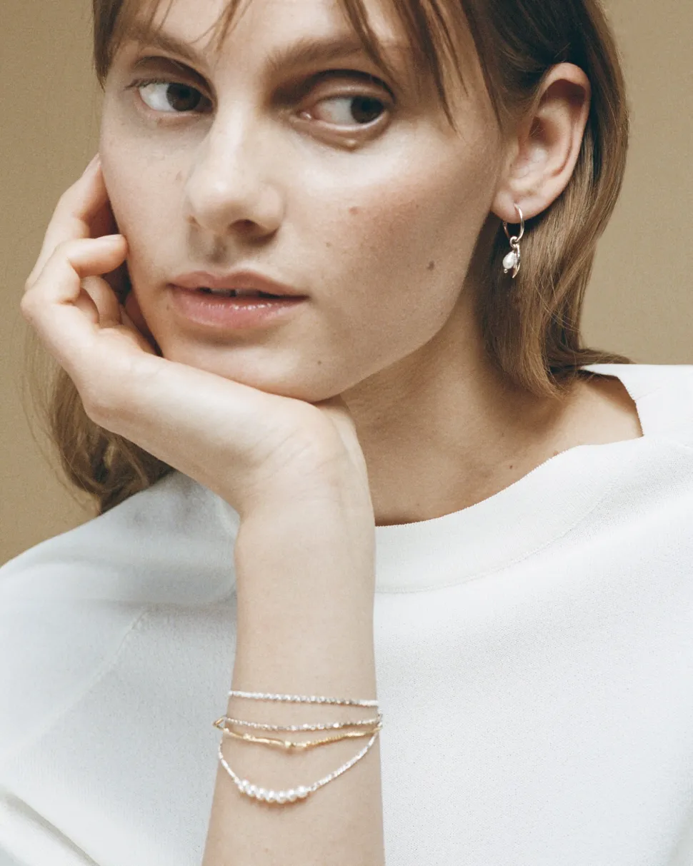 Wouters&Hendrix – hoops met zoetwaterparel en blaadje