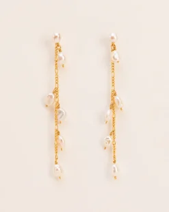 Wouters&Hendrix – oorbellen met hangende zoetwaterparels