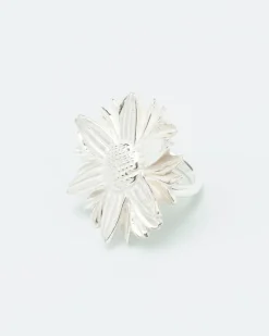 Wouters&Hendrix – statement ring met madeliefje