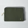 La cerise – computer cover iona kale 13/14 inch
