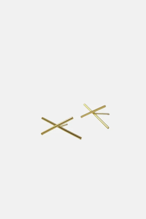 MHL – studs met crossed lines zilver verguld