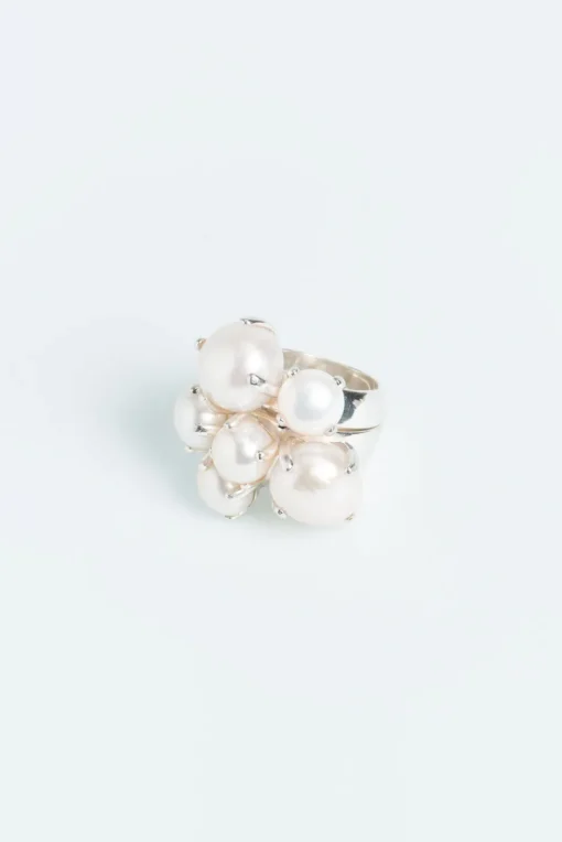 Wouters&Hendrix – statement ring met parels